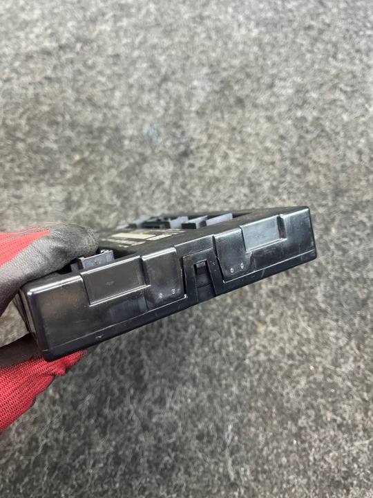 AUDI A4 B8 A5 Q5 MODULE CONTRÔLEUR CONFORT 8K0907064CP