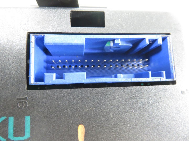 MONITEUR OPEL MERIVA A (X03) 13156842