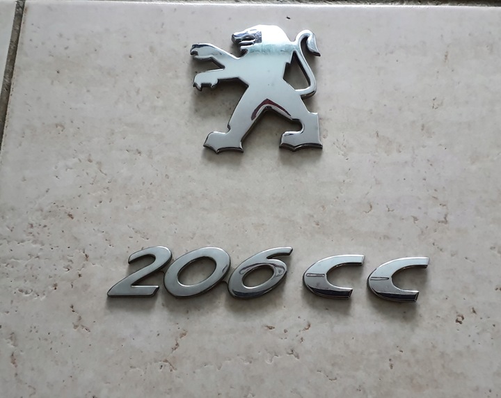 EMBLEMA PEUGEOT 206 CC LOGOTIPO INSCRIPCIÓN DE TAPA 