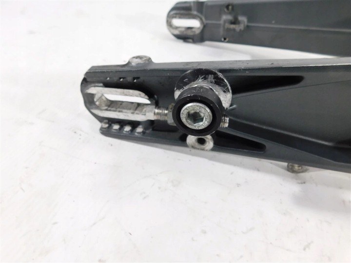 BRAS DE SUSPENSION ARRIÈRE SUSPENSION KTM DUKE 390 13-16 U-11 90104030200