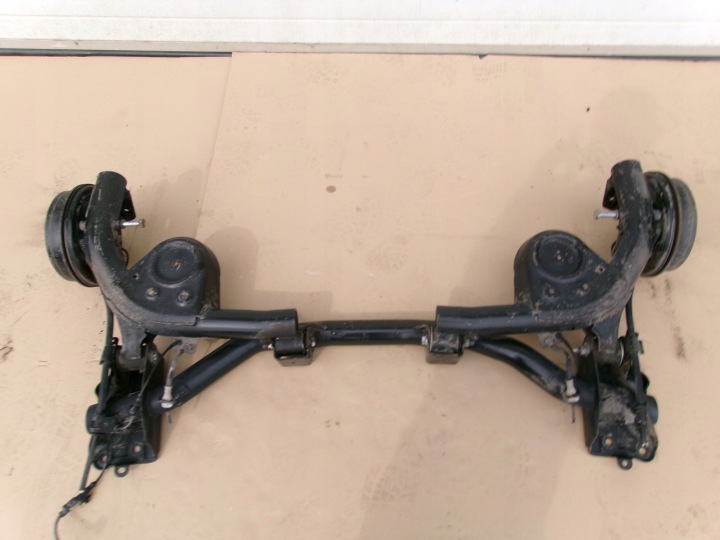 POUTRE ARRIÈRE AXE SUSPENSION BRAS DE SUSPENSION FIAT PANDA II NATURAL POWER CNG