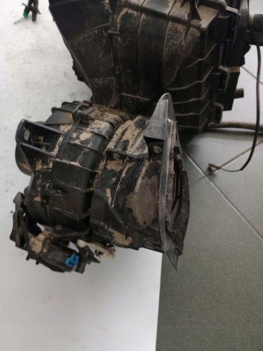 VW TRANSPORTER T5 CHAUFFAGE COMPLÈTE VENTILATEUR 7H1819005T ORIGINAL