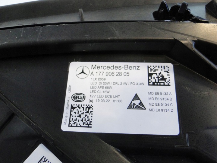 MERCEDES A 177 LIFT PHARE DROITE MULTIBEAM W177
