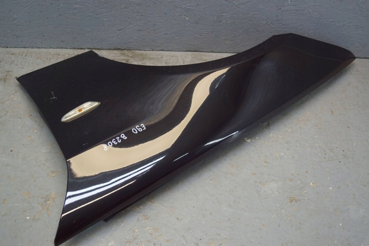BMW E90 AILE GAUCHE AVANT (D2308)