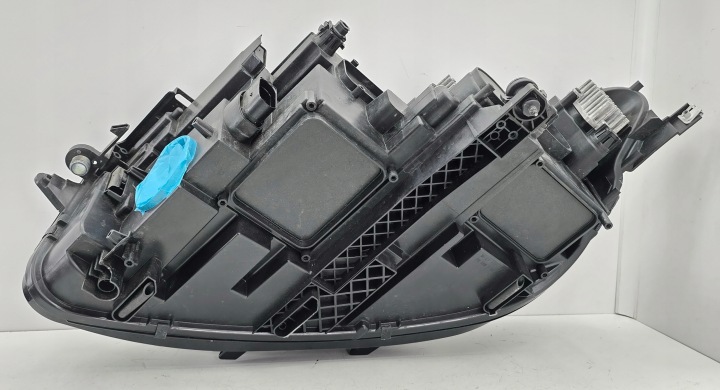 VW TIGUAN 2 LIFT COMPLET LED PROJECTEUR DROIT PHARE AVANT DROITE 5NB941082C