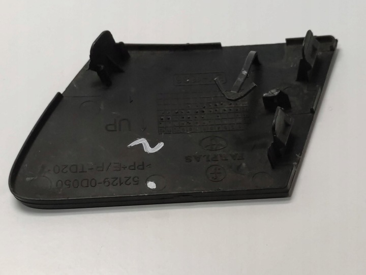 TOYOTA YARIS III 3 BOUCHON CROCHET PARE-CHOCS AVANT 521290D050