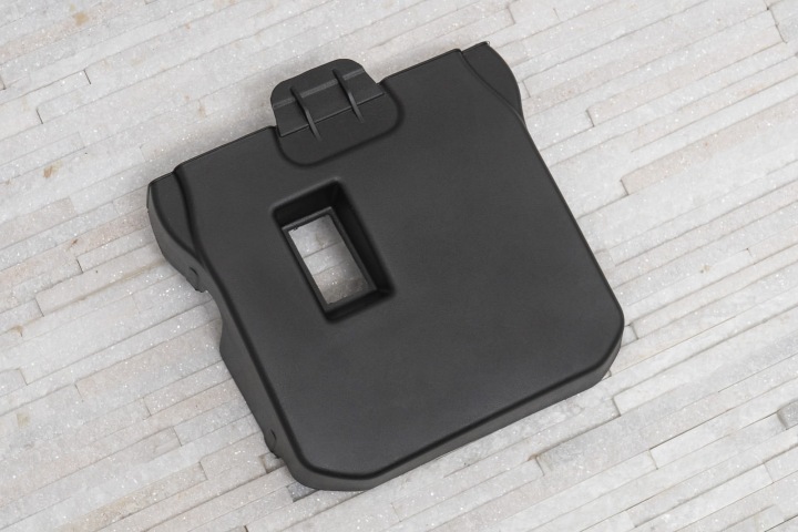 FORD FOCUS MK3 10-14 COUVERCLE CARCASSES BATTERIE PIÈCE AVANT AM5110A659