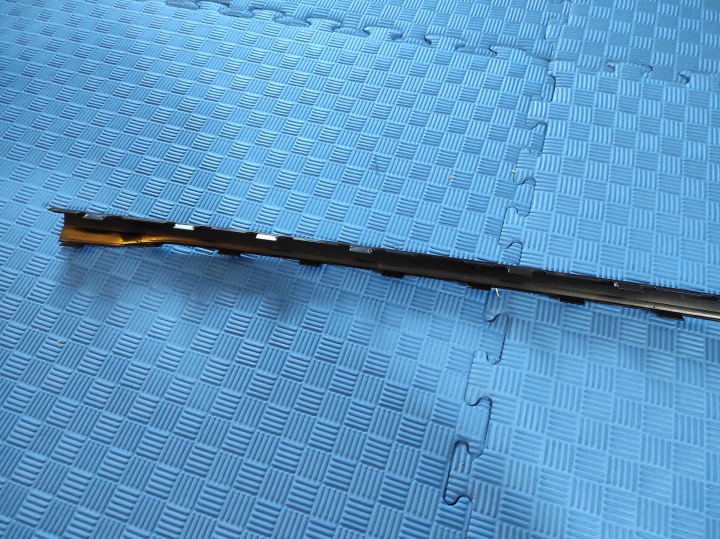AUDI Q2 S-LINE 81A MOULURE PARE-CHOCS GAUCHE ARRIÈRE ARRIÈRE DOUBLURE