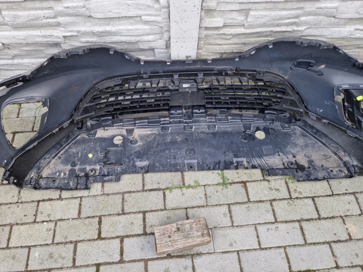 PARE-CHOCS RENAULT CAPTUR II 2020 SANS PDC PLAQUE PREST-21