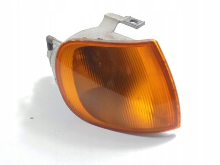 VW POLO 3 6N 6N2 CLIGNOTANT DROIT 94-99 3D 6N0953050 INSERT ZAROWKOWY