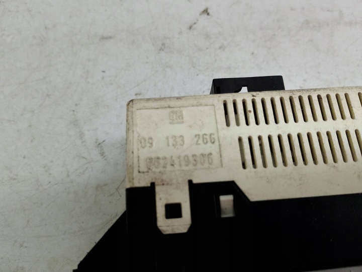 OPEL ÉCRAN MONITEUR 09133266 EUROPE