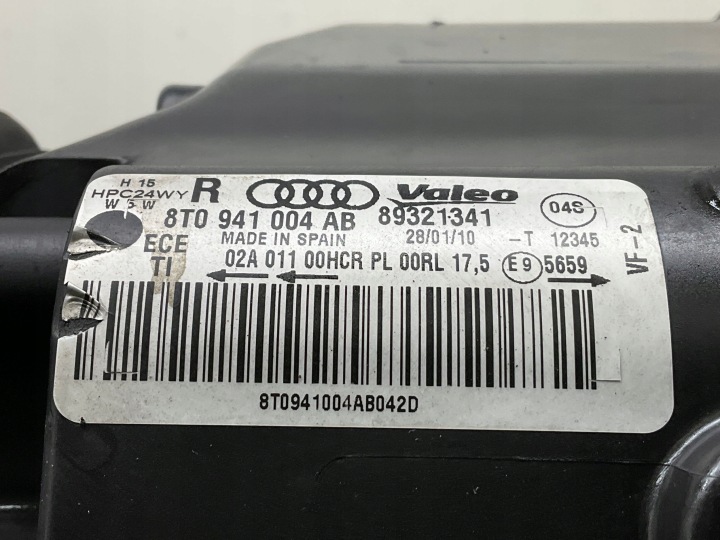 2009 AUDI A5 8T 8F PROJECTEUR 8T0941004AB
