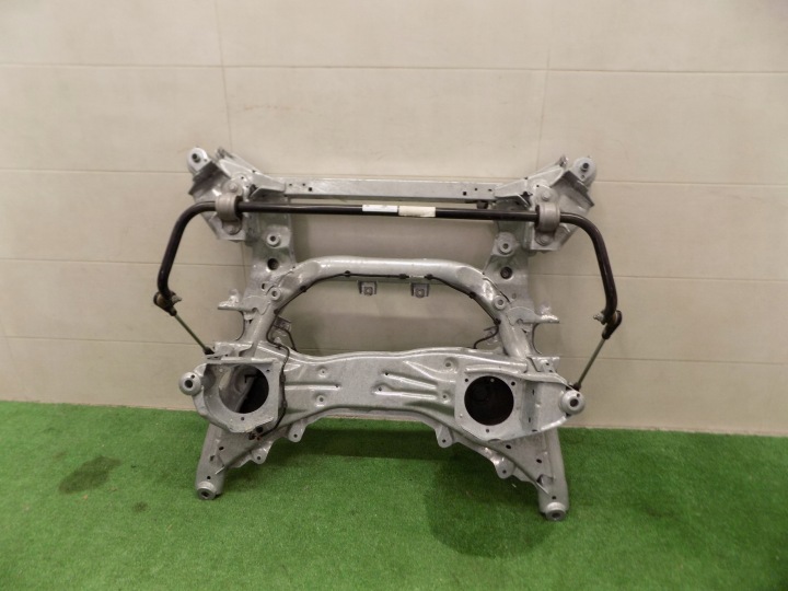 BMW G26 CHÂSSIS POUTRE CHÂSSIS AVANT X DRIVE 8831665 STABILISATEUR 51089D5