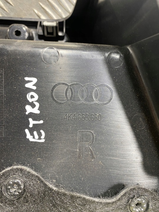 AUDI E-TRON COLLECTEUR GARNITURE COUVERCLES DE COFFRE