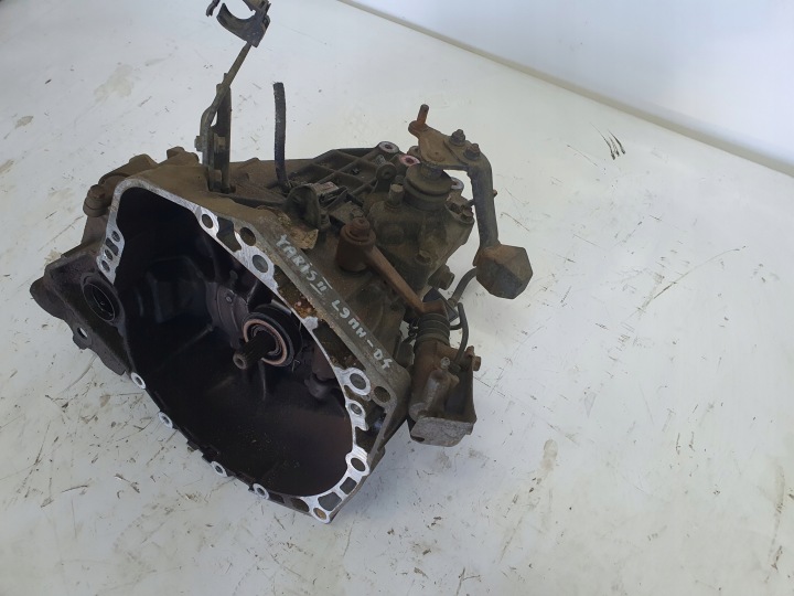TOYOTA YARIS II 2006-2008R BOÎTE DE VITESSES L9MH-D4 L9MHD4 C551 5 VITESSE