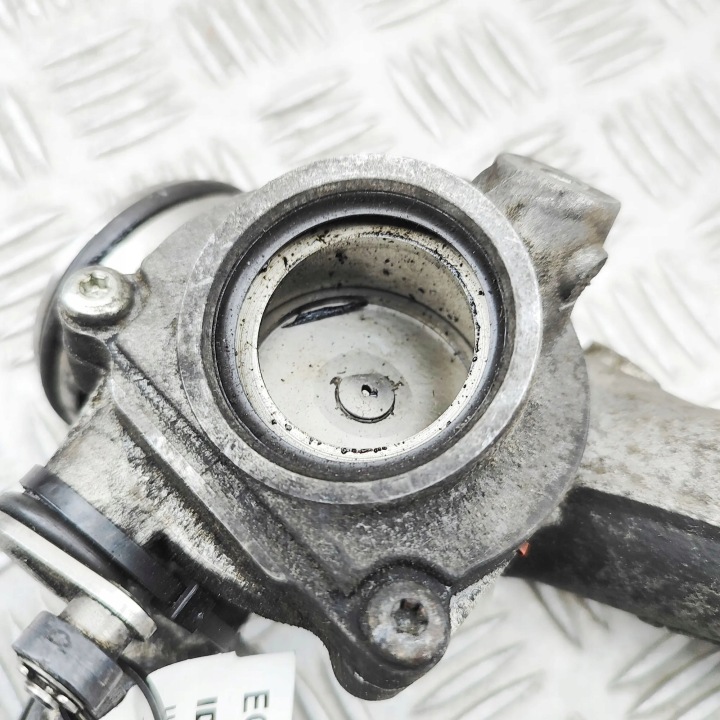 VANNE EGR BMW 6 CABRIO (F12) 8512394 33376111 3.0L 230KW 2011