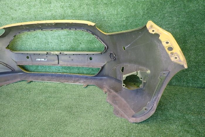 FORD FIESTA MK7 VII LIFT 13- PARE-CHOCS AVANT AVANT