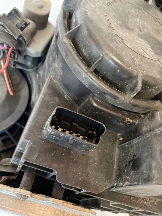 PHARE AVANT AVANT DROITE NISSAN QASHQAI J10 LIFT XÉNON UK ANGLAIS