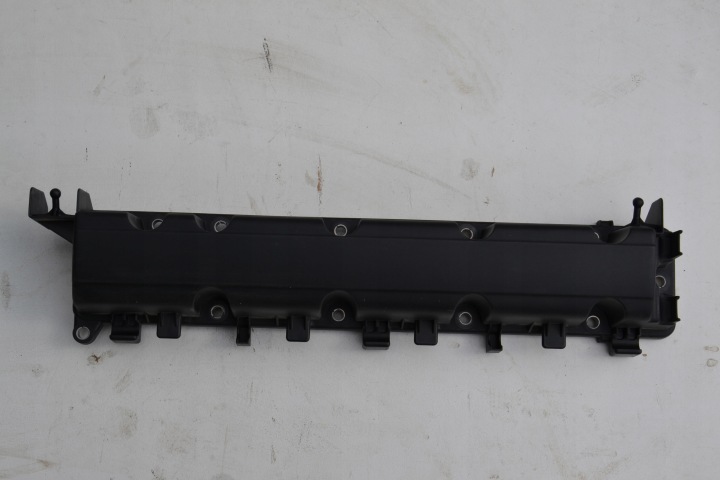 CITROEN C4 C5 1.8 16V EW7AF COUVERCLE DE SOUPAPES