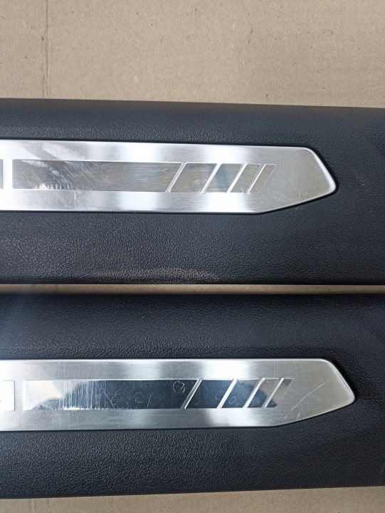 BAGUETTES REVÊTEMENTS SEUIL AVANT ENSEMBLE BMW F40 F70 KIT 7469183 8075105