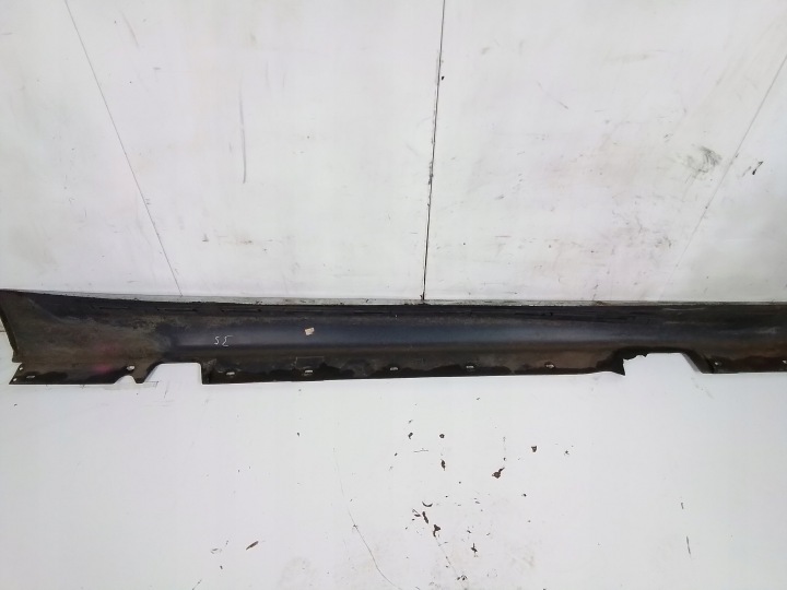 M773 MOULURE SEUIL GAUCHE BMW E90 TITANSILBER