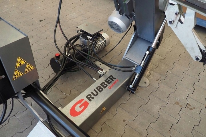 MONTAZOWNICA VERS PNEUS ROUES CIEZAROWYCH TIR 26″