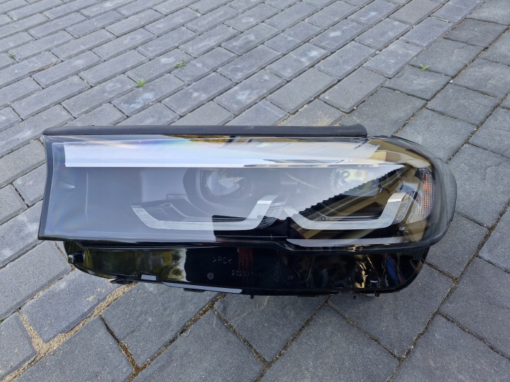 BMW 5 G30 LIFT GAUCHE PHARE COMPLET LED EUROPE BONNES CONDITIONS