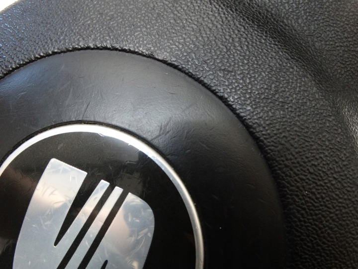 COUSSIN AIRBAG CONDUCTEUR SEAT LEON II ALTEA 5P0880201