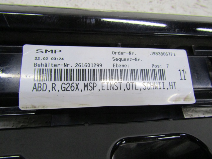 MOULURE SEUIL DROITE BMW G26
