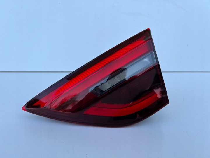 MASERATI GRANTURISMO 2 II M189 2023-2024 PHARE DROITE AILE COUVERCLES DE COFFRE USA