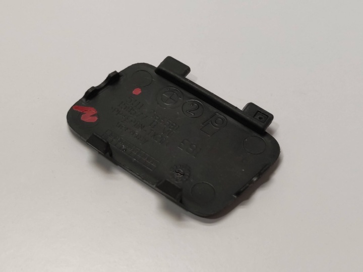 BMW 1 E81 E87 BOUCHON CROCHET PARE-CHOCS AVANT 7166581