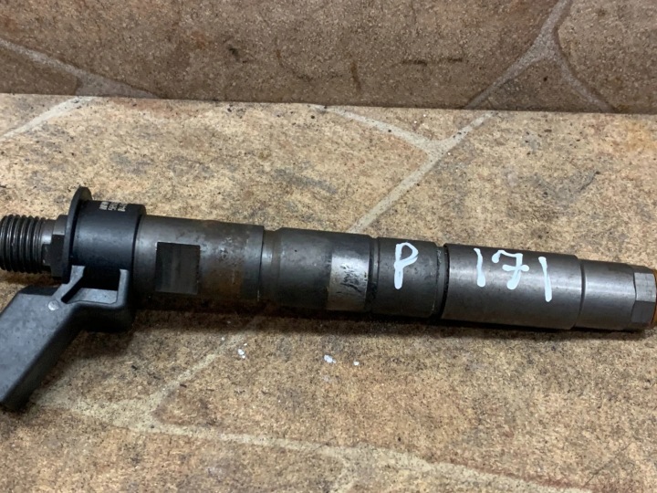 INJECTEUR BMW X5 (F15, F85) 8514151 2.0L DIESEL 170KW 2015