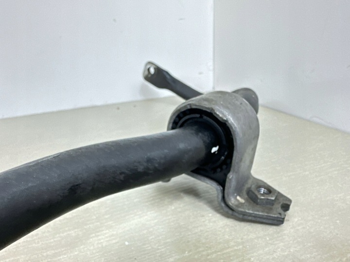 STABILISATEUR AVANT AVANT AUDI Q3 8U 2,0TFSI 2015 1K0411333C