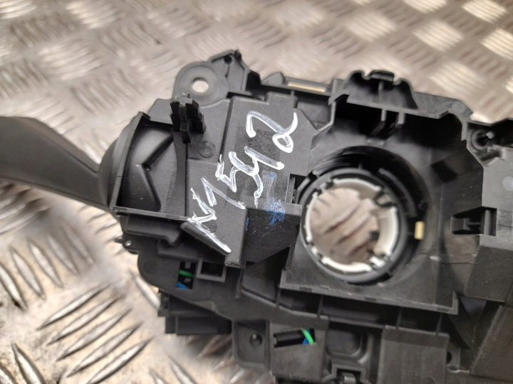LEVIER COLONNES DIRECTION BOUTON MULTIFONCTIONNEL VOLKSWAGEN ID.3 202