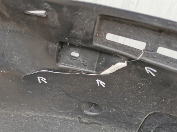 PEUGEOT 3008 III 24- PASSAGE DE ROUE AVANT DROIT AVANT 9870037880
