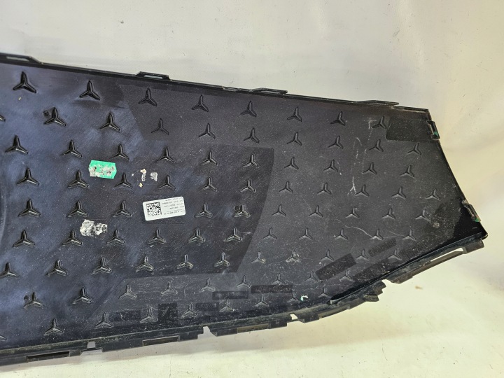 GRILLE CALANDRE MERCEDES EQA W243 21- A243 243 A2438885700