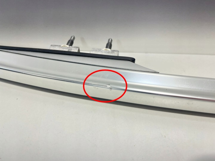 ENSEMBLE RELINGOW DACHOWYCH BMW 5A34E61 2023