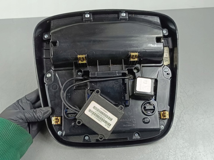 2018 JEEP GRAND CHEROKEE BOÎTE À GANTS SUR LUNETTES P68329822AA