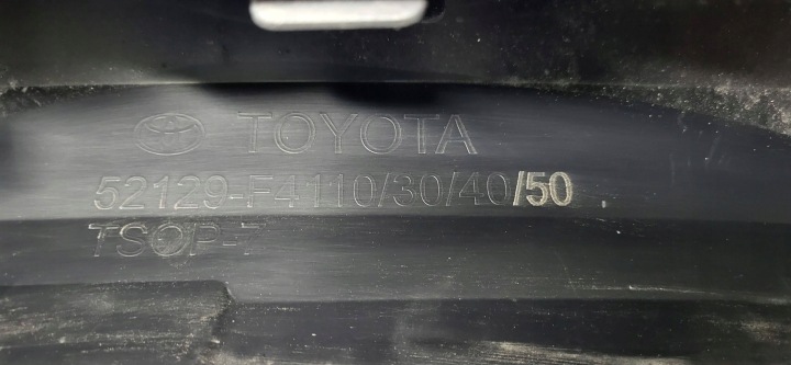 INFÉRIEURE GRILLE PARE-CHOCS AVANT MILIEU TOYOTA C-HR I 52129F4110