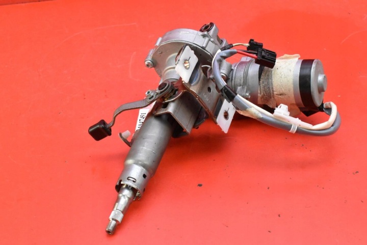 POMPE AMPLIFICATEUR 45250-0D184 TOYOTA YARIS 3 III 1.5 VVT-IE 111 KM LIFT