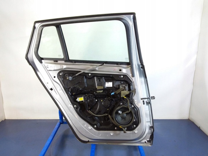 VOLVO V60 I PORTES ARRIÈRE GAUCHE ARRIÈRE 47-700