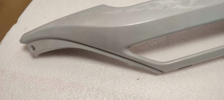 JAGUAR E PACE J9C3-17E792-A PROTECTION GAUCHE HALOGÈNE J9C3-17E792-A