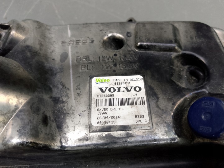 VOLVO S60 V60 LIFT 2013- PHARE PROJECTEUR LED GAUCHE 31353289