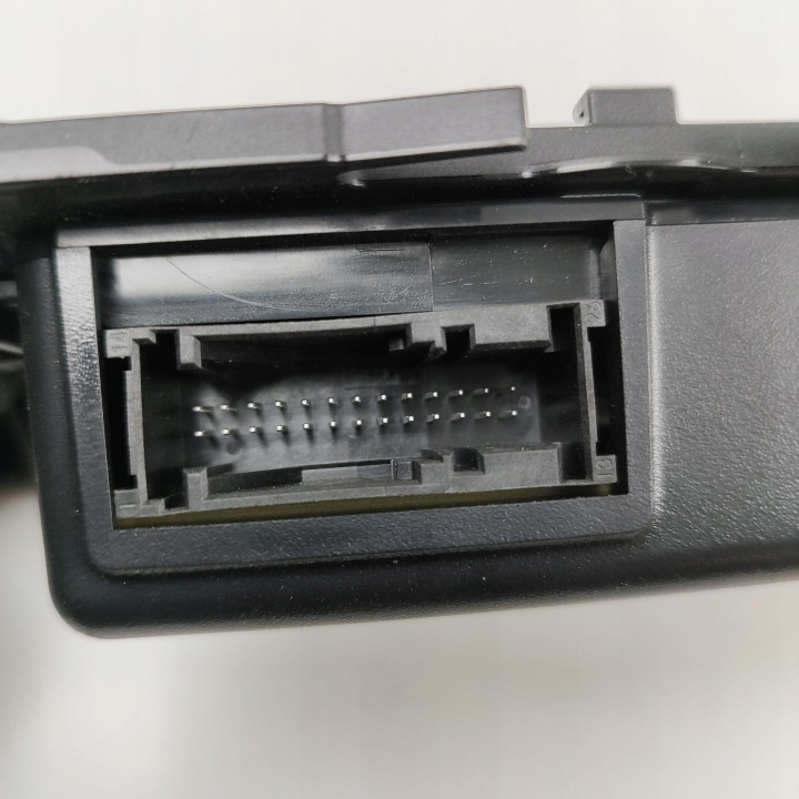 VOLKSWAGEN PASSAT B8 2018 MODULE CONTRÔLEUR BLUETOOTH
