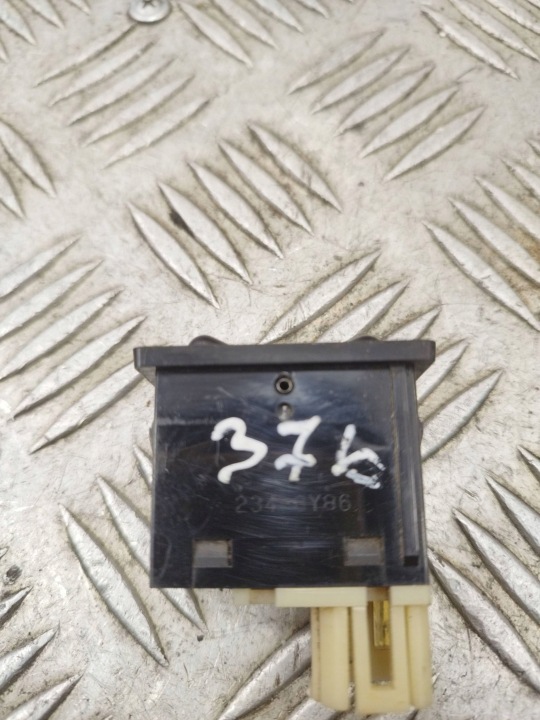 MANETTE ESSUIE-GLACES TOYOTA LAND CRUISER (FJ60) 234-0Y86