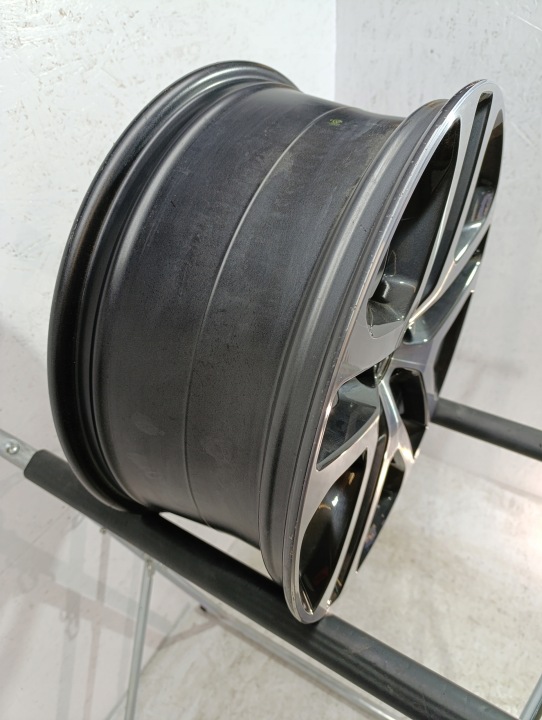 LAND ROVER DEFENDER L663 JANTE ALUMINIUM 20″ L8BM-CA 5X120 ET 41.5