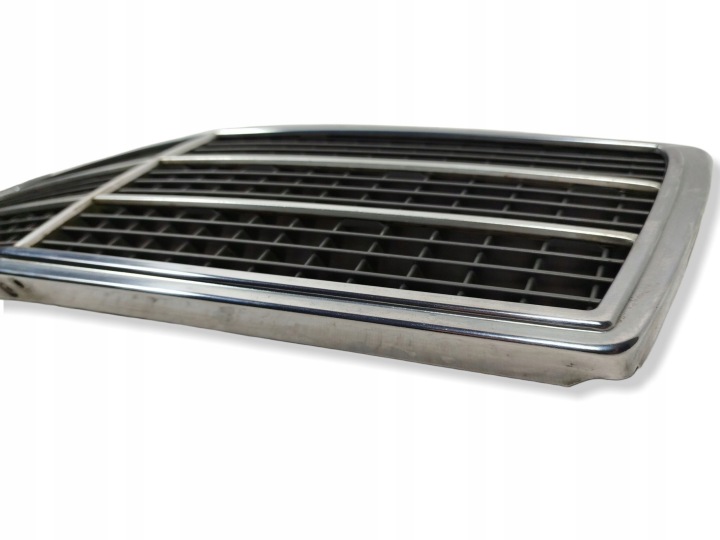 CALANDRE RADIATEUR GRILLE AVANT MERCEDES-BENZ C W202 2028880023