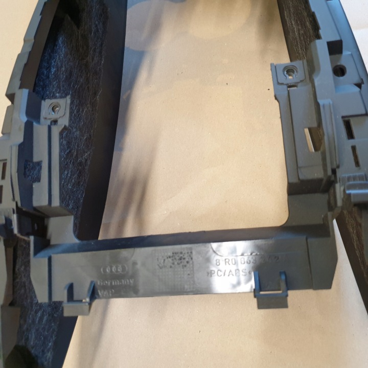 TUNNEL CENTRAL CHÂSSIS CHÂSSIS AUDI Q5 8R 8R0863242A