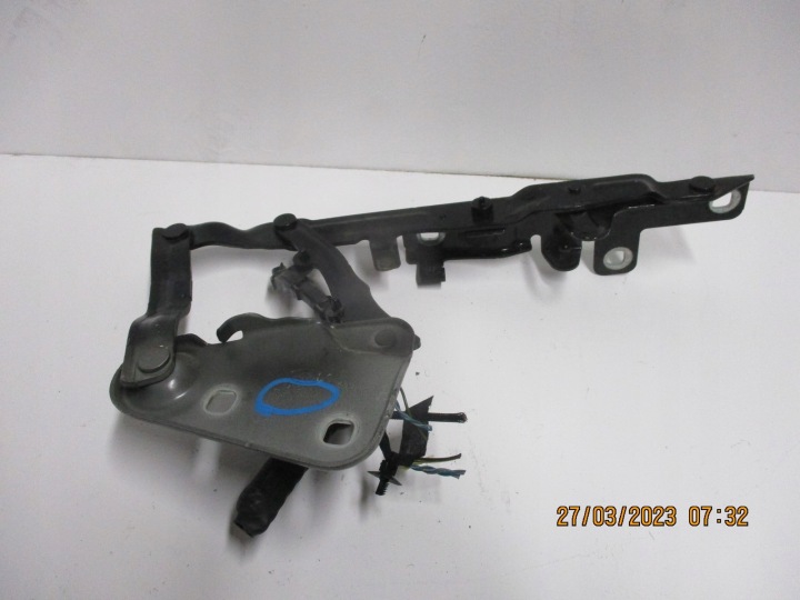 LAND ROVER OE K8D216801A