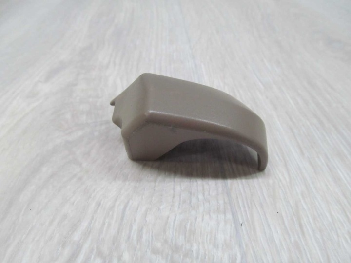 VOLVO S60 V70 LIFT 04- ACCOUDOIR PROTECTION BOUCHON 30672119 30672120